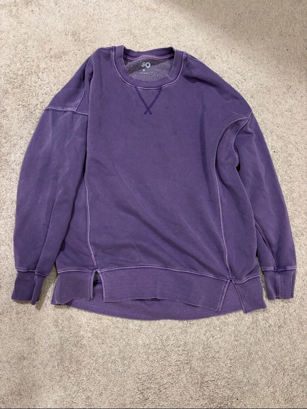 Vintage-Inspired Purple Crewneck Sweatshirt